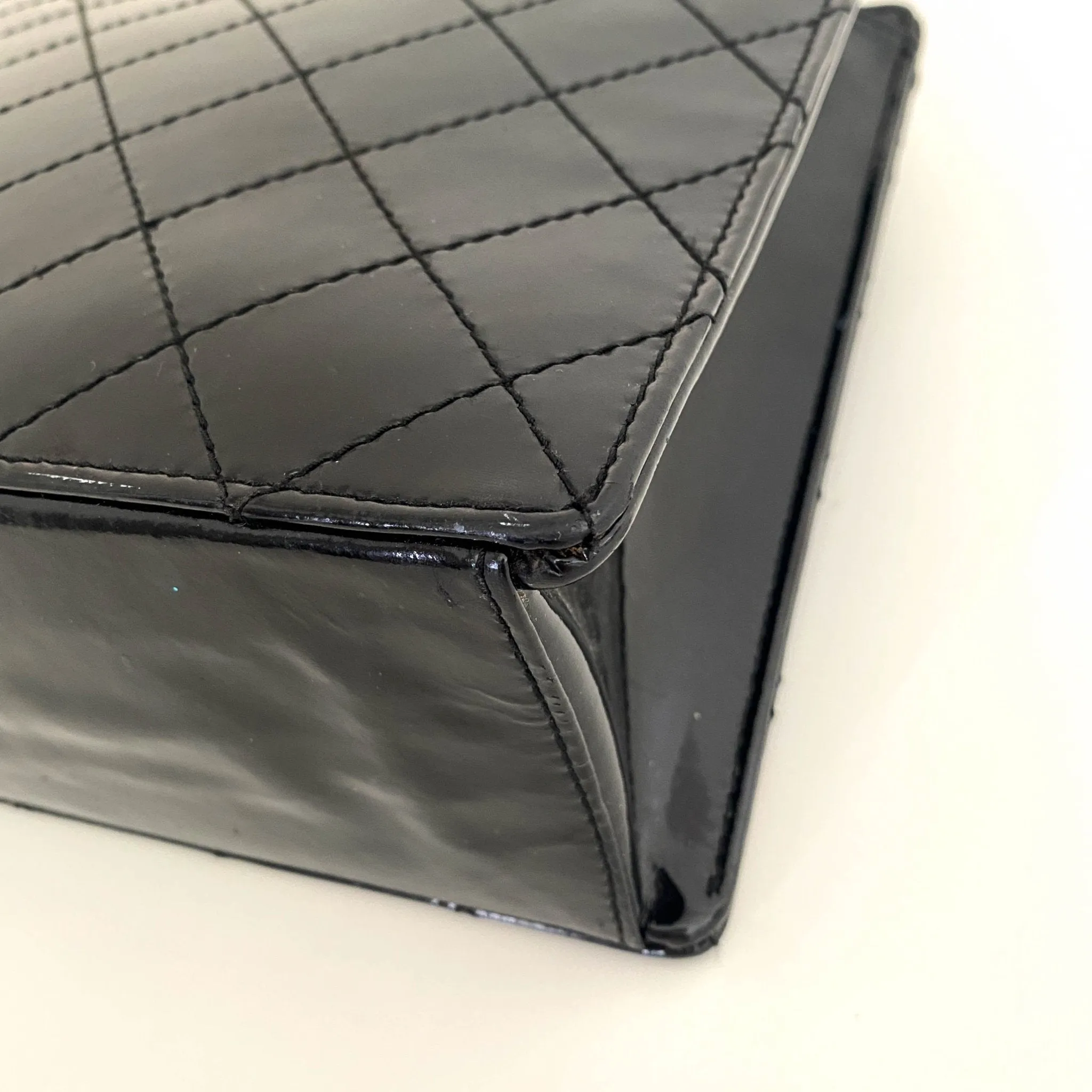 CC Turnlock Patent Hand Bag