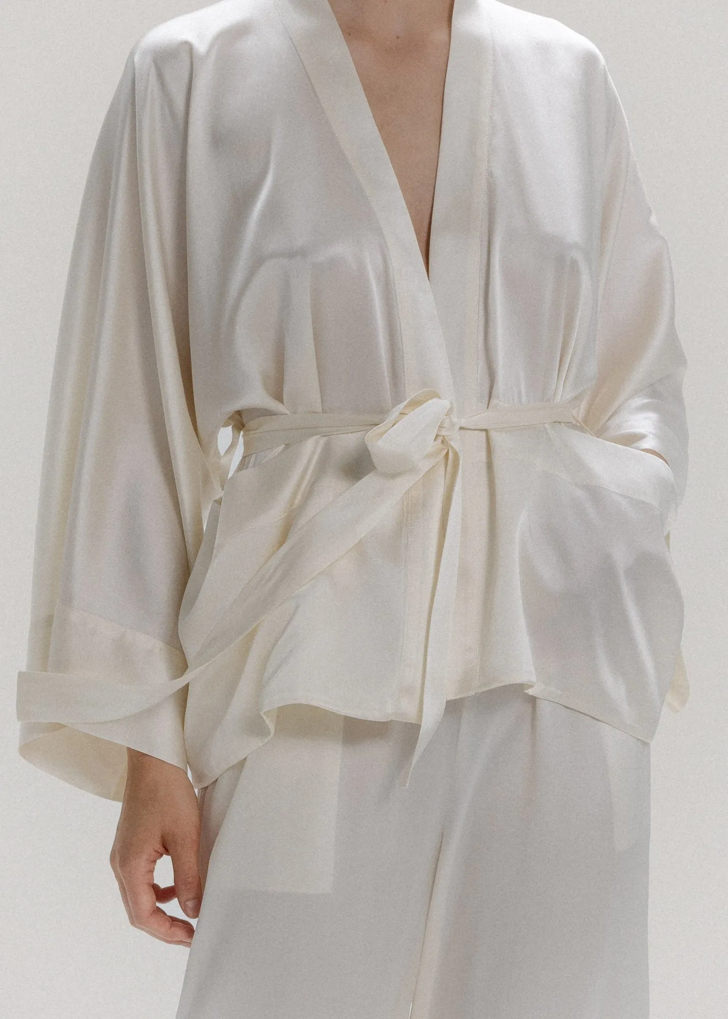 Silk Kimono Jacket Set in Milk White
